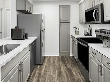 Camden Legacy - 15757 N 90th Pl Scottsdale AZ (7 units available