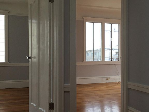 4th image of 783-789 2nd Ave #785