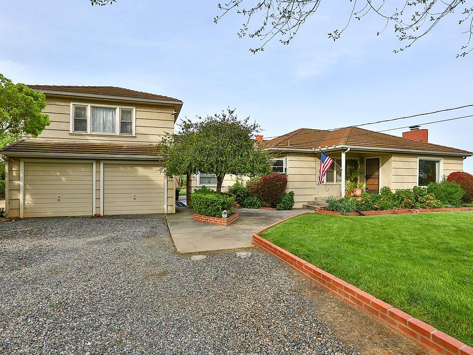 1st image of 17845 Casa Ln