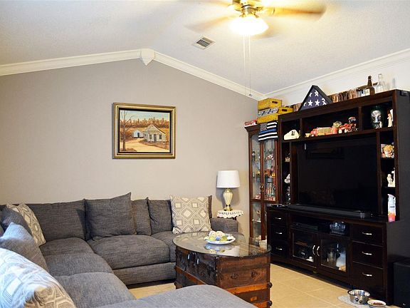 5th image of 1144 Signal Hill Ln