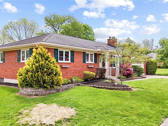 3rd image of 3750 Maryknoll Dr
