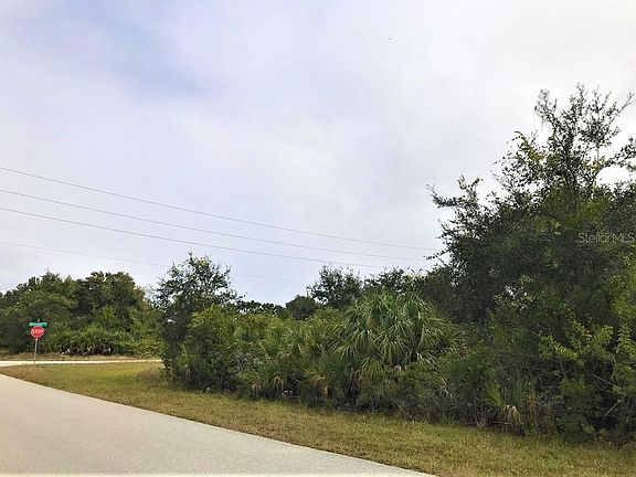 5th image of 13374 Chenille Dr