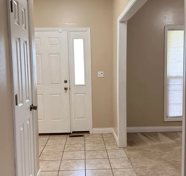 1036 Edgerton St — Photo 5