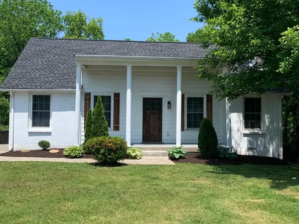 22 Peachtree St, Nashville, TN 37210
