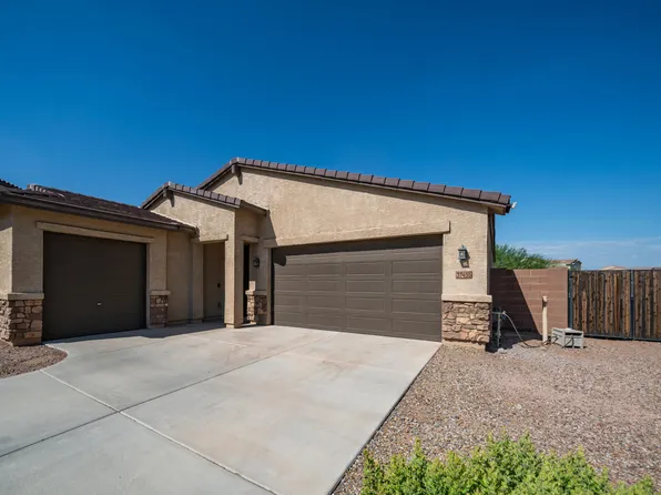 37455 N GLEN ECHO Drive, San Tan Valley, AZ 85140