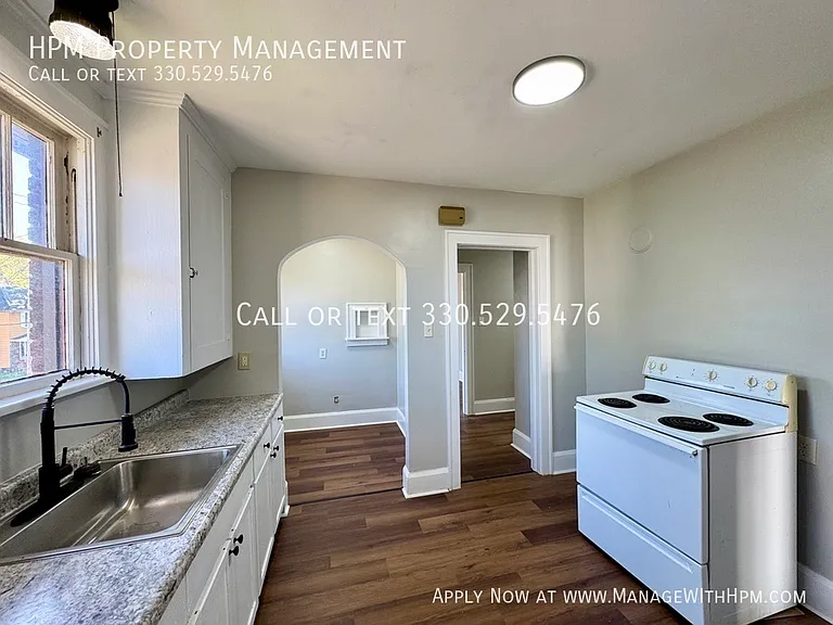 1259 Oxford Ave NW — Photo 13