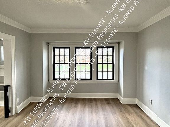 5th image of 983 Greyton Rd