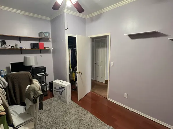 863 East 49th Street image 17 of 33