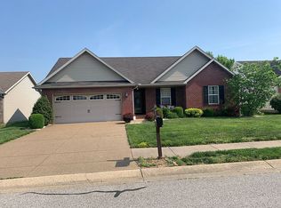 10556 Fall Creek Dr, Newburgh, IN 47630