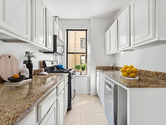 5th image of 65 Morton St APT 4J