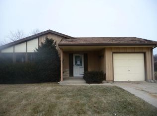 4364 S Placid Dr, Greenfield, WI 53220