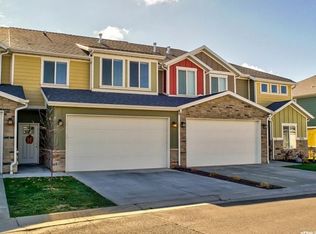 2135 Carson Ave UNIT 2, West Haven, UT 84401