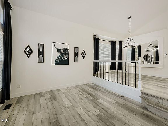 3rd image of 5360 Rhyolite Way