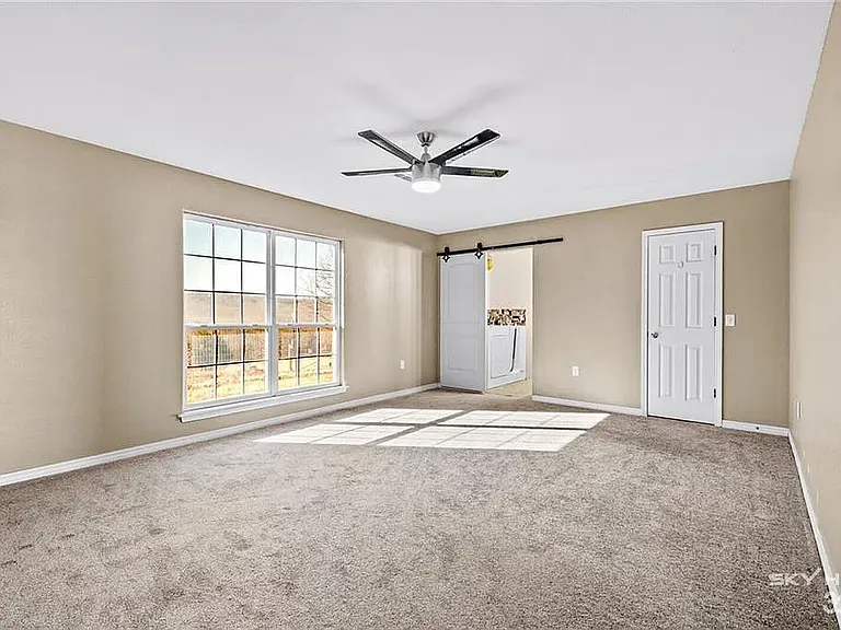 20593 Pug Gayer Rd — Photo 12