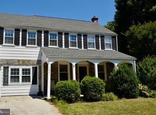 300 Walnut Pl, Havertown, PA 19083