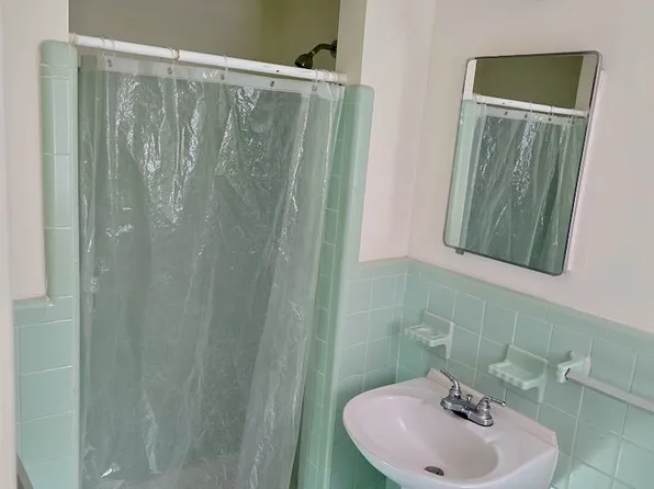 1657 Upland Dr, Columbia, SC 29204