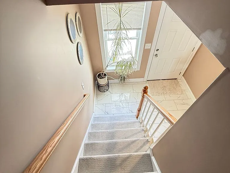 1325 Meriden Ave #A & B — Photo 25