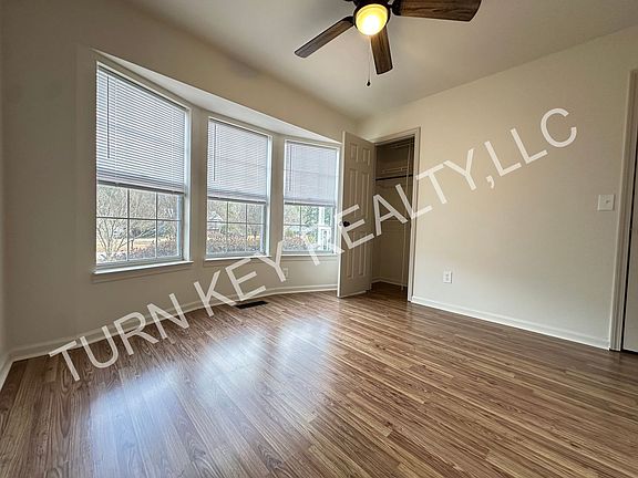 5th image of 115 Lisa Ln