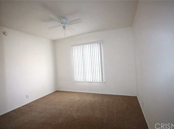 4th image of 10144 Norwich Ave