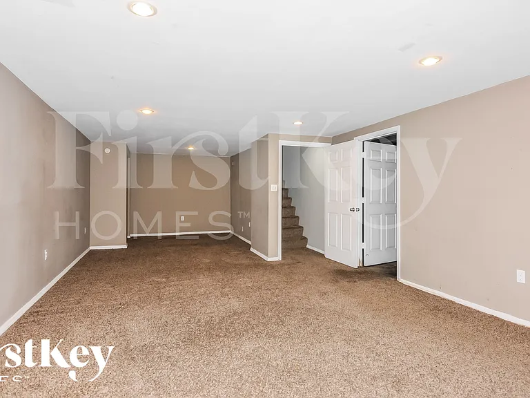 14389 Wild Fox Ct — Photo 8