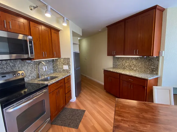 300 Wai Nani Way, Honolulu, HI