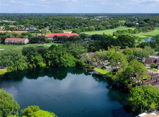 13933 Clubhouse Cir #8, Tampa, FL 33618