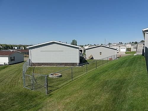 3rd image of 4000 Glendale Dr