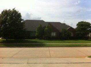 1700 Rock Creek Rd, Yukon, OK 73099