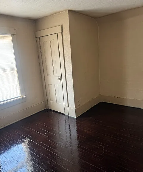 2802 Laurel Ave — Photo 13