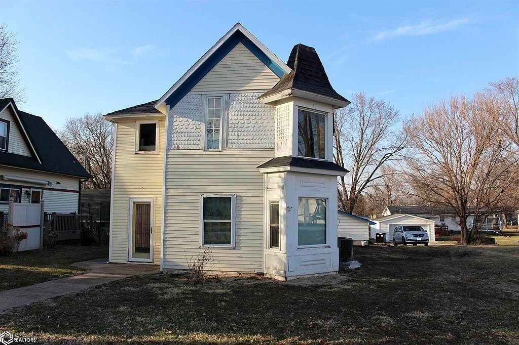 307 Main St, Griswold, IA 51535 Zillow