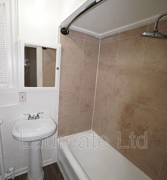 809 N Ogden St — Photo 8