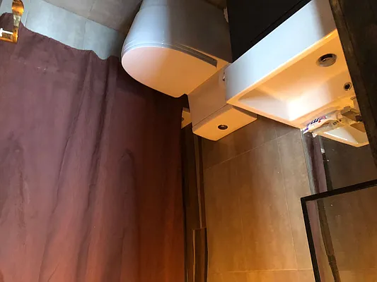 Rented by Brooklyn High Rise LLC | media 5