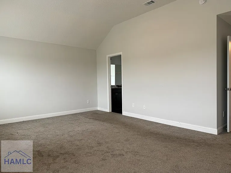 345 McClelland Loop NE — Photo 29