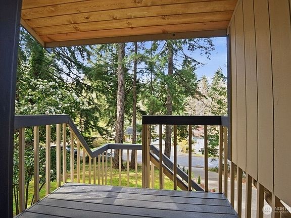 2nd image of 7816 Egret Drive SE