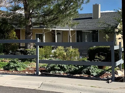 1640 W 12th St Photo 1