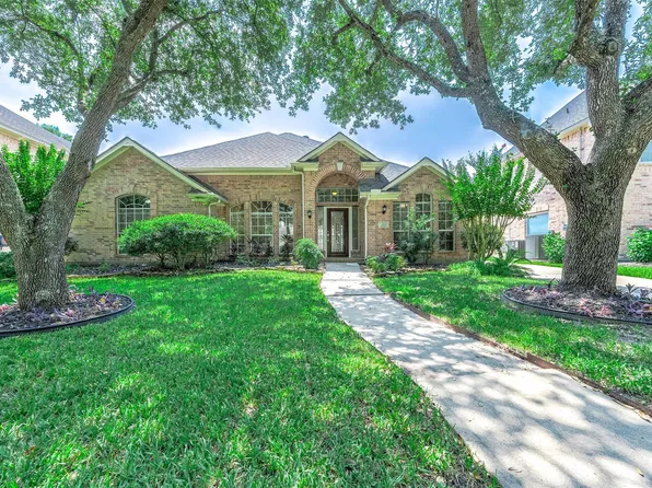 123 Mariner Cove Court, League City, TX 77573