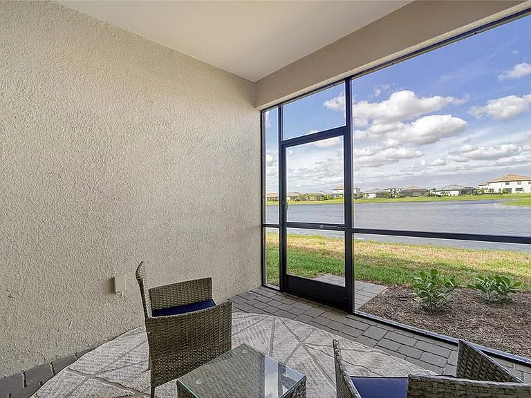 15721 Sunny Day Dr — Photo 10