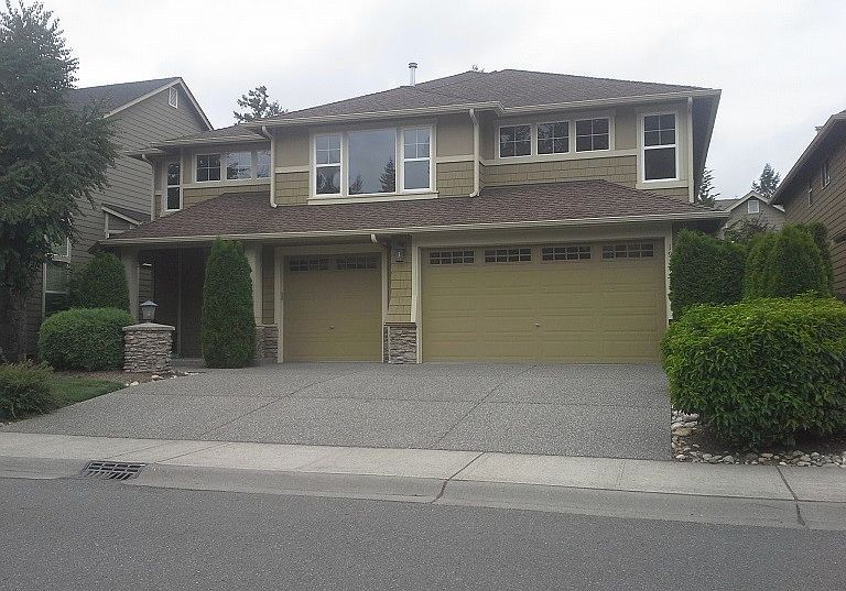 2nd image of 1931 211th Ave SE