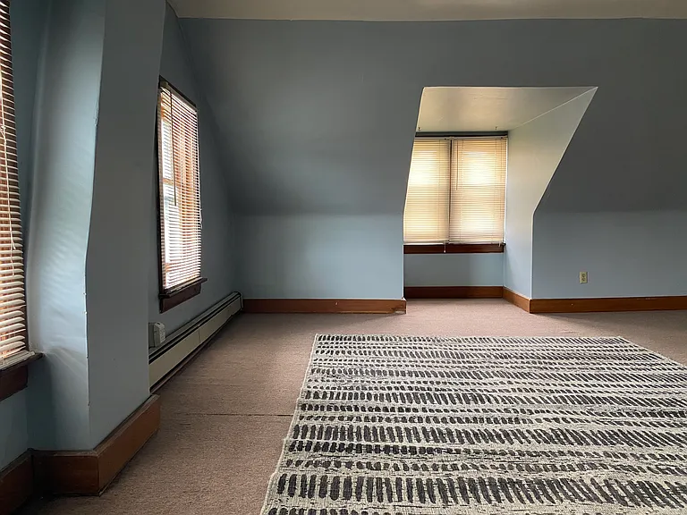 217 E Middle St #1 — Photo 9