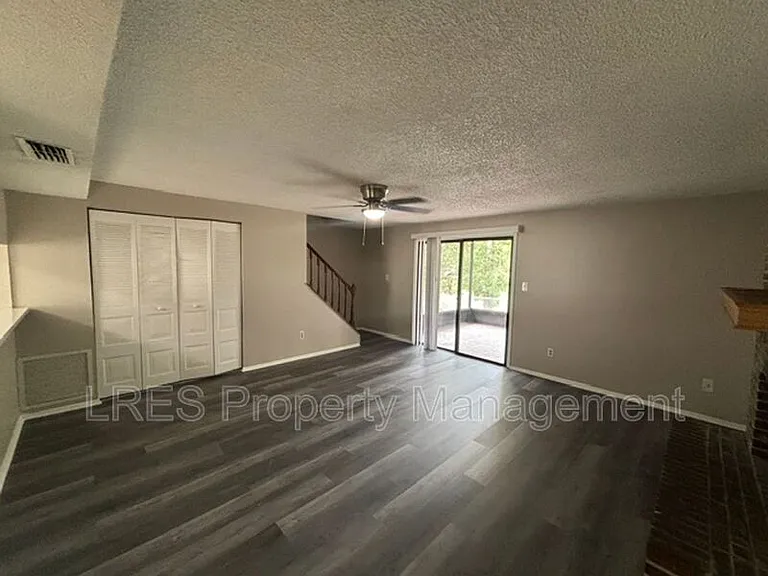 4974 Sanoma Vlg — Photo 5