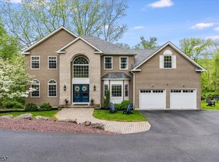 4 Schindler Dr, Sparta, NJ 07871