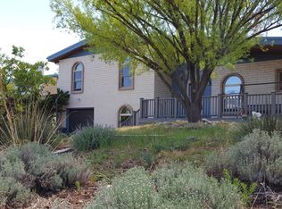 1312 Kit Carson Dr, Gallup, NM 87301