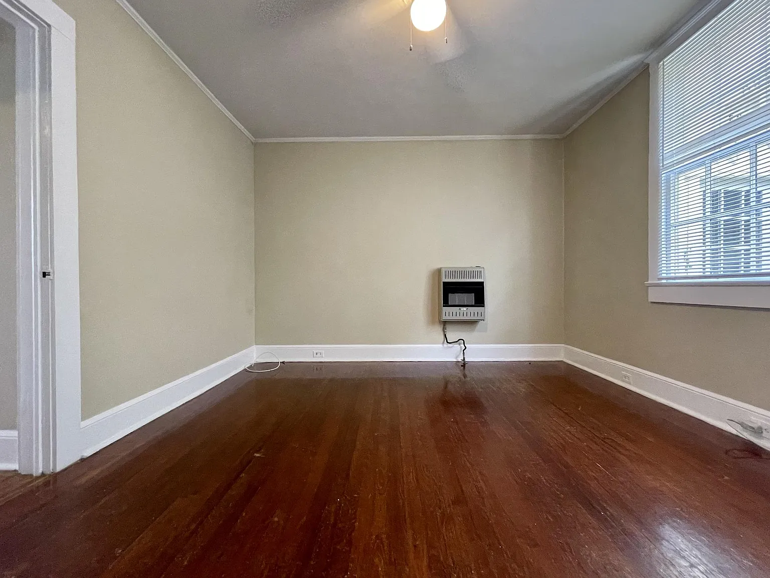 1 bed, 550 sqft, $1,145 — Photo 2