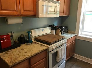 331 Sherman Ave APT 1, Evanston, IL 60202