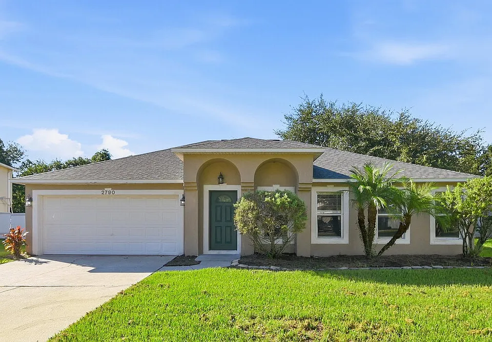 2790 Woodland Creek Loop