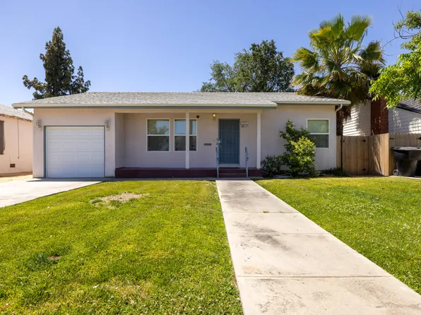 217 W Colonial Drive, Hanford, CA 93230