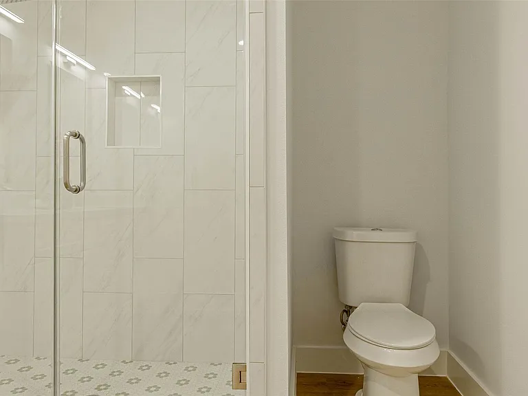 6006 Jerrycrest Dr #B — Photo 7