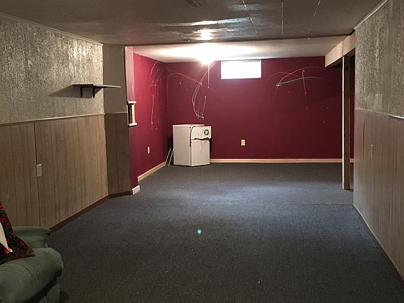 5th image of 21763 Suburban Dr