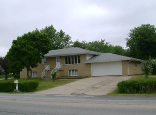 7605 Madison St, Merrillville, IN 46410