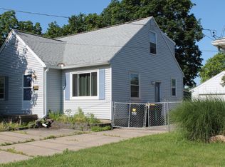 1955 Federal Ave SW, Wyoming, MI 49509